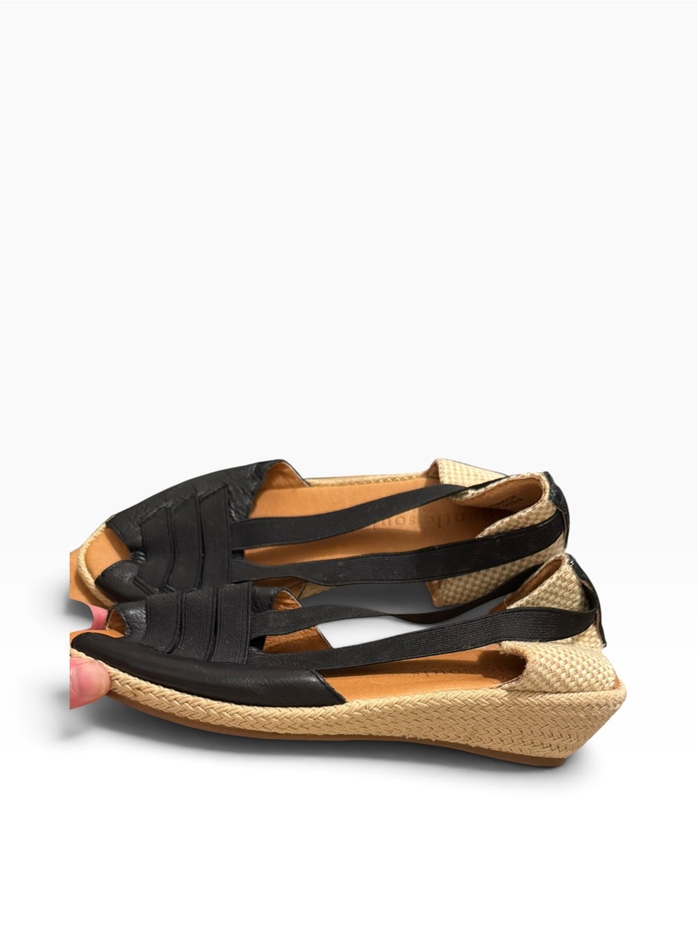 Gentle Souls Luci Wedge Sandal Leather size 7 - Picture 3 of 6